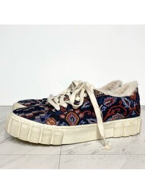 Farm Rio Printed Flatform Sneaker 8 1/2